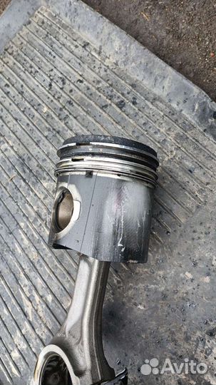 Поршень курсор 10 iveco Cursor 10