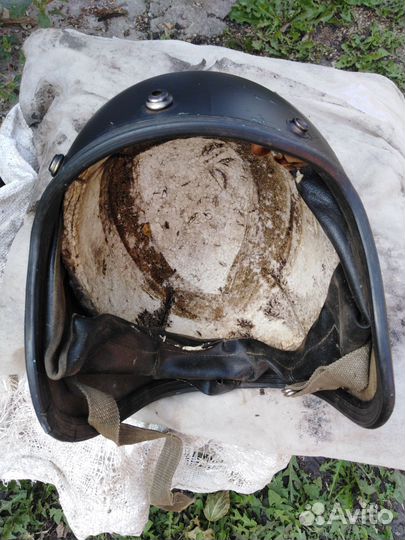 Мотоциклетный шлем - каска