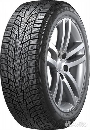 Hankook Winter I'Cept iZ 2 W616 215/65 R16 102T
