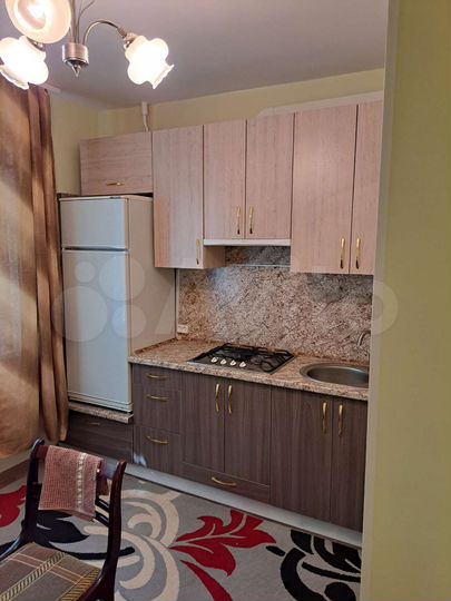 1-к. квартира, 42 м², 1/9 эт.