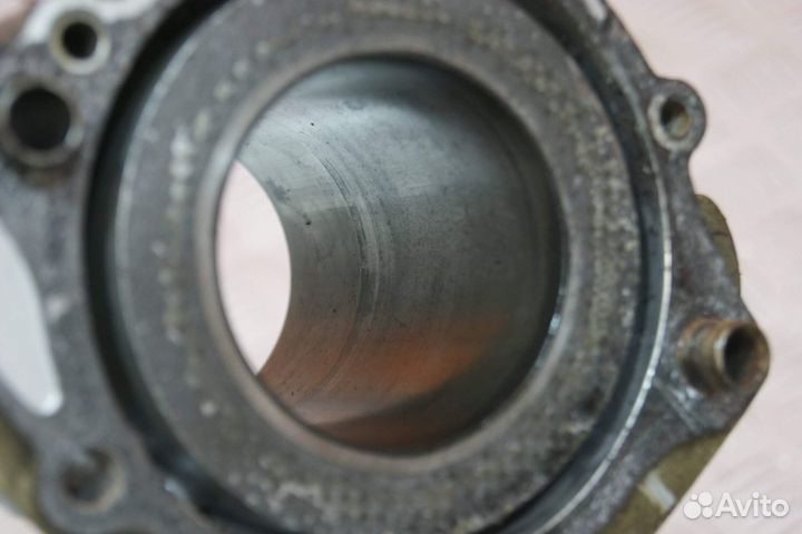 Цилиндр с поршнем Suzuki Intruder 400