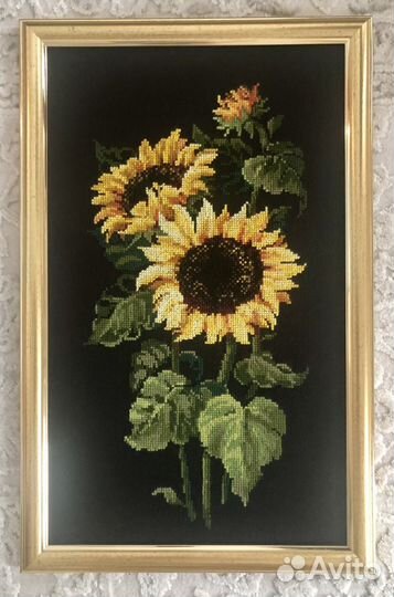 Картина, вышитая крестом