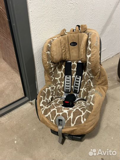 Детское автомобильное кресло