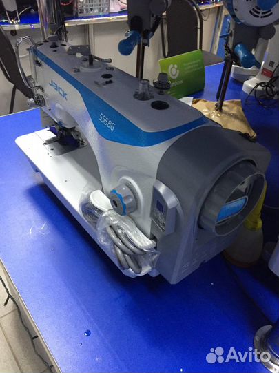 Промышленная швейная машина Jack JK-5558G (W)
