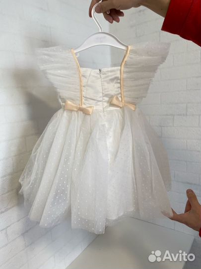 Детское нарядное платье 90 размер