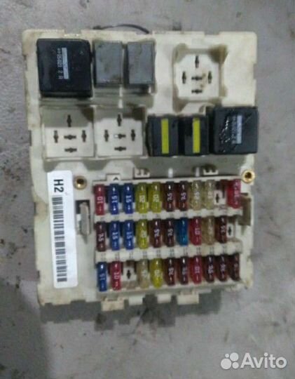 Блок предохранителей Форд Фокус 1