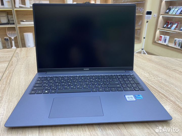 Huawei Matebook D16 16/512 (i3-1215U)