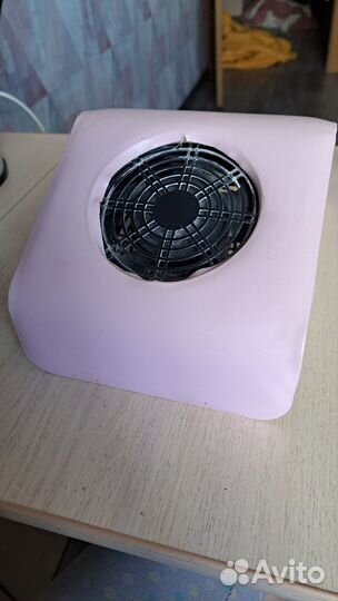 Пылесос для маникюра б/у