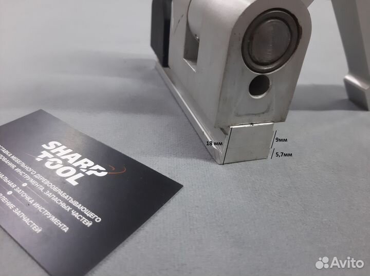 Флажковый упор откидной для форматки