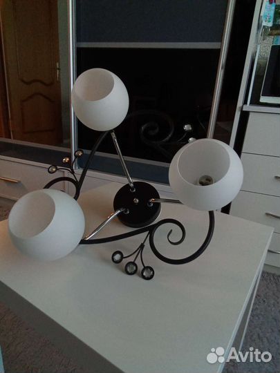 Люстра потолочная бу