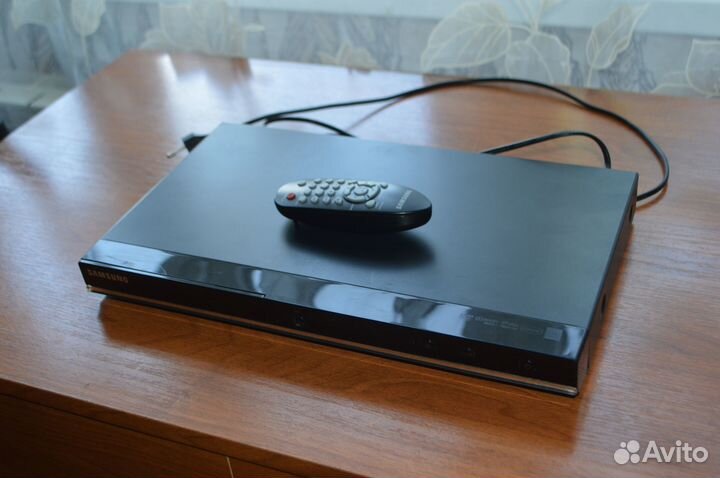 DVD-плеер Samsung с караоке