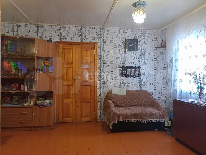 Дом 71,5 м² на участке 12 сот.