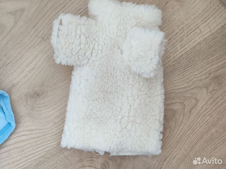 Игрушки для животных и одежда