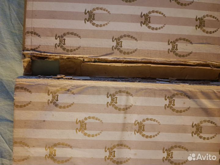 Старые антикварные книги