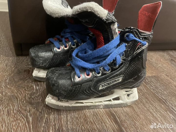 Хоккейные коньки bauer vapor 1x