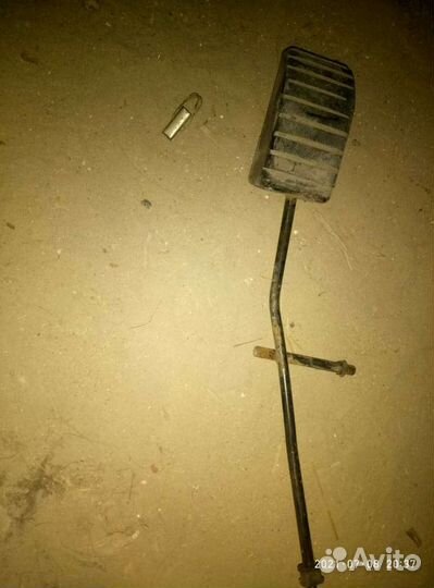 Педаль газа на Ауди 100