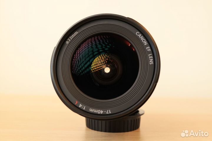 Canon EF 17-40mm f/4L USM