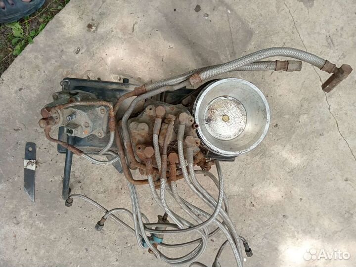 Моновпрыск Ауди 90,200,на 5 цилиндров