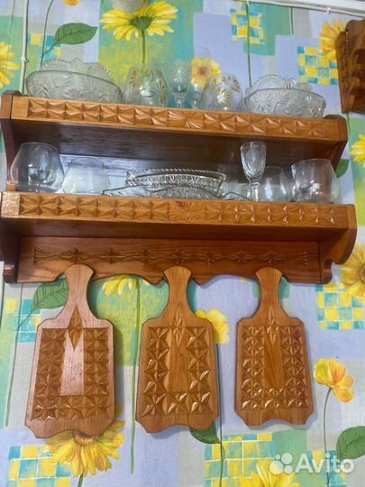 Набор полок кухонных из дерево резные