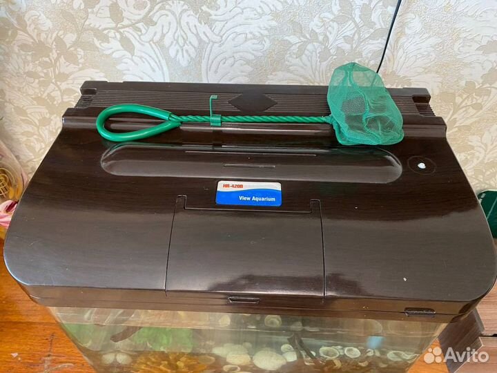 Аквариум с рыбками