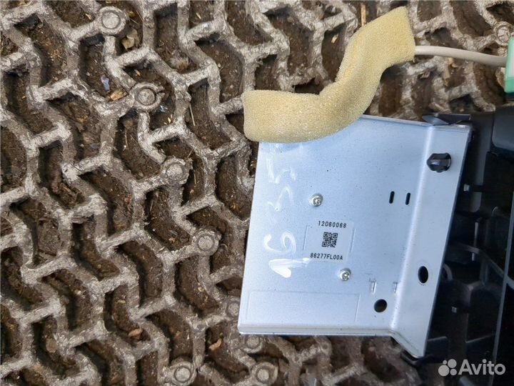 Блок управления антенной Subaru Impreza, 2017