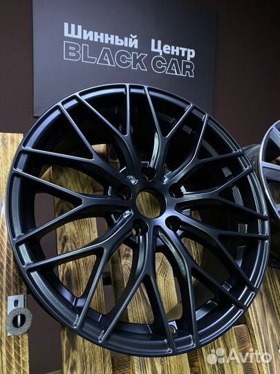 Neo 7x17/5x114,3 ET40 D67,1 740 BLm