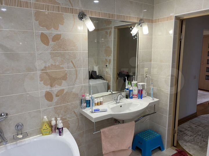 4-к. квартира, 110 м², 5/5 эт.