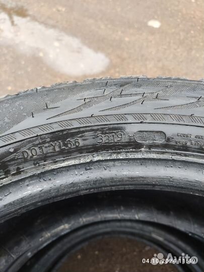 Nokian Tyres Hakkapeliitta R3 SUV 235/50 R19 132V