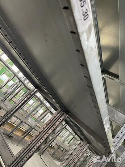 Полочные стеллажи на зацепах 150 кг №Ю9 — для любых помещений