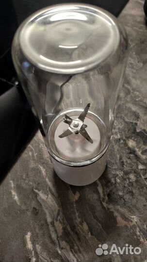 Портативный блендер Kitfort KT-3004