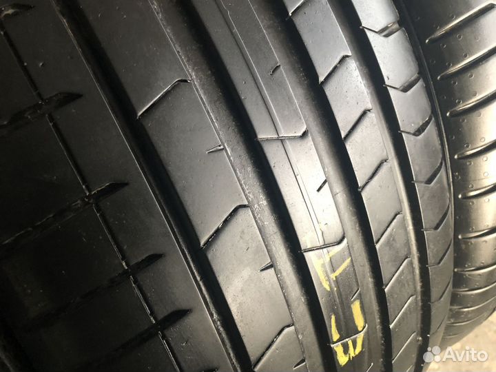 Pirelli P Zero PZ4 255/40 R21