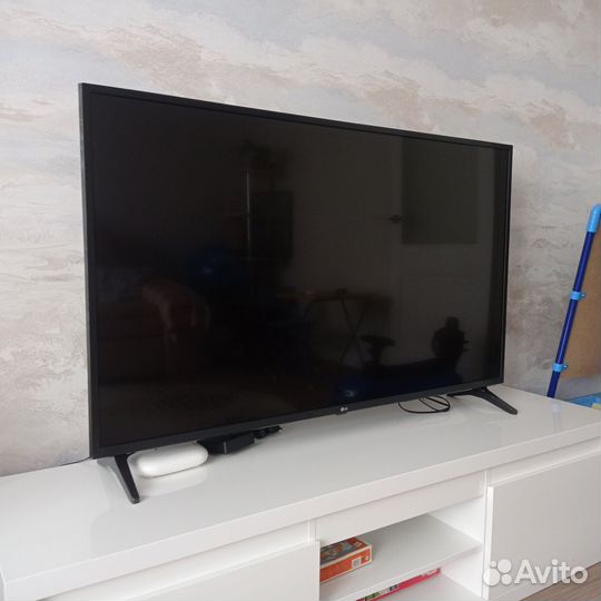 Телевизор lg SMART tv 50