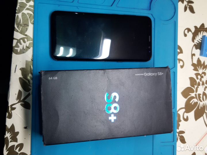 Samsung Galaxy S8+, 4/64 ГБ