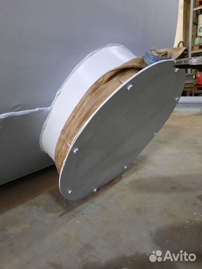 Емкость 10 кубов под воду и гсм Резервуар Цистерна