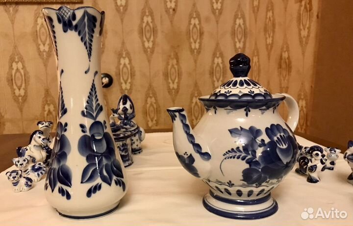 Чайник, ваза Гжель