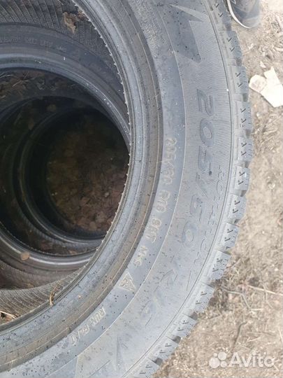 Pirelli Ice Zero 205/60 R16