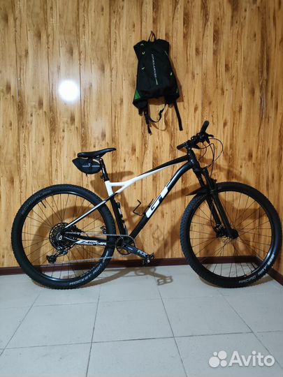 Велосипед GT zaskar