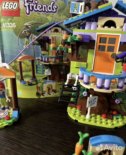 Lego домик Мии на дереве