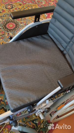 Инвалидная коляска новая