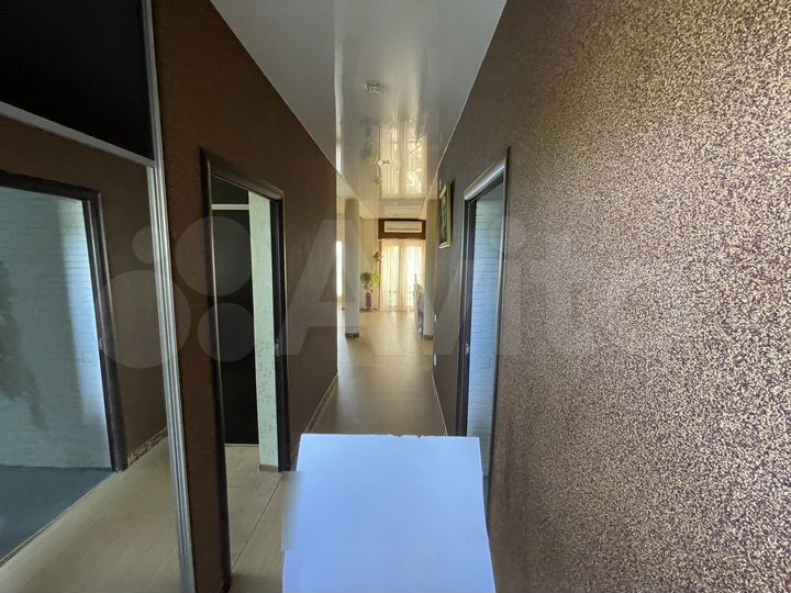 Дом 360 м² на участке 6 сот.