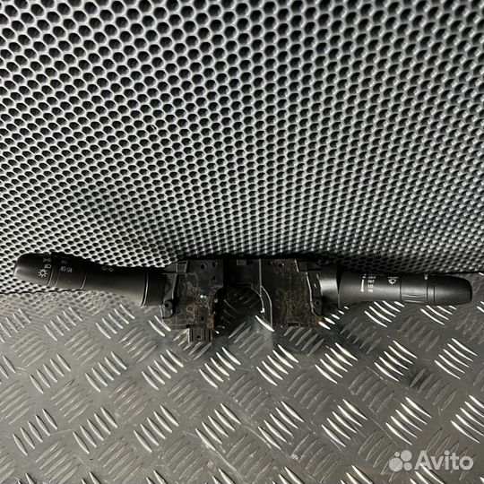 Переключатель подрулевой Infiniti EX35