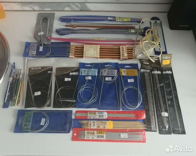 Спицы и крючки для вязания