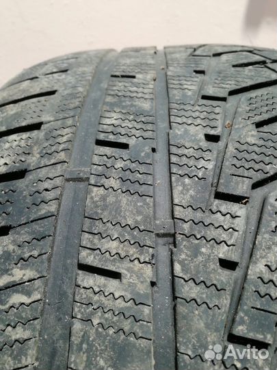 Hankook Winter I'Cept Evo2 W320A SUV 275/45 R20