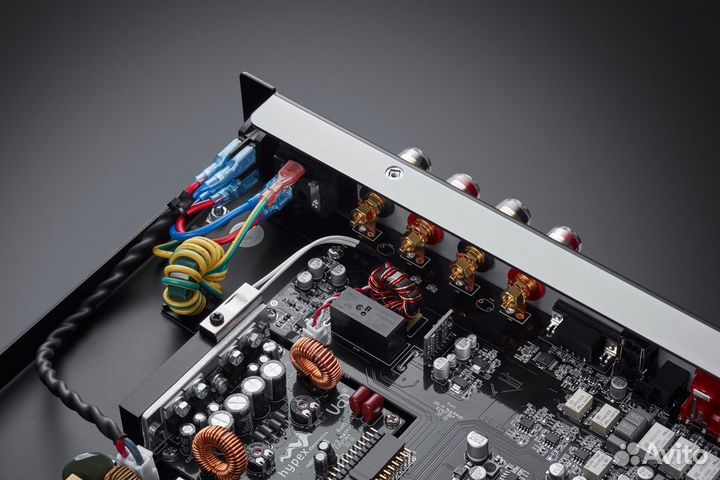 Интегральный усилитель Primare i15 titan