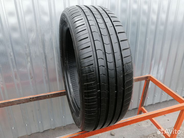 Vredestein Ultrac Satin 205/50 R17 93V