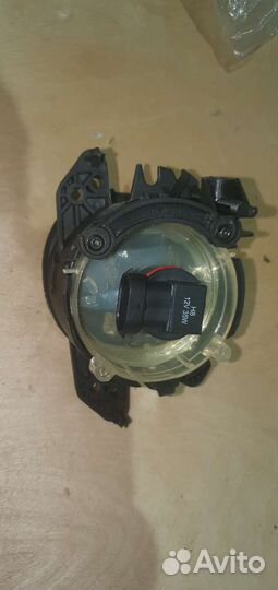 Противотуманная фара mercedes 1305200029