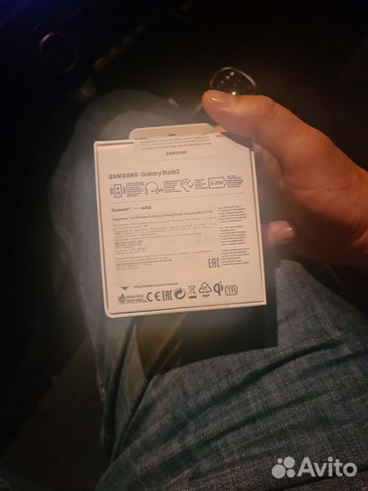 Продам наушники galaxy buds 2