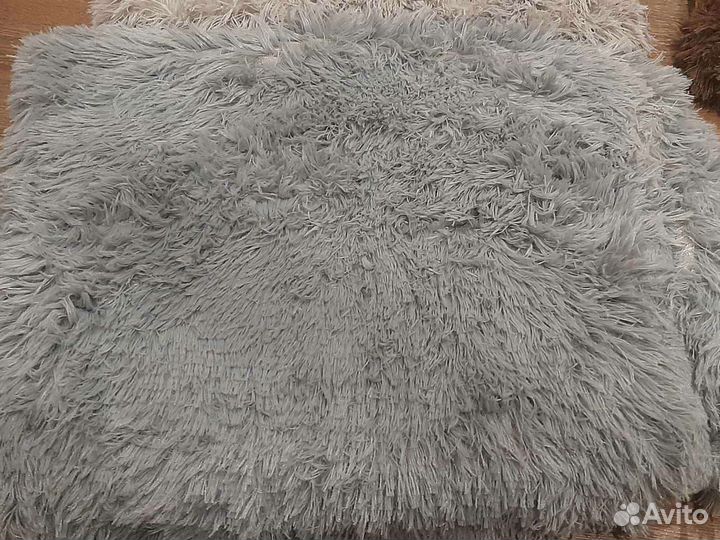Пушистые пледы В наличии