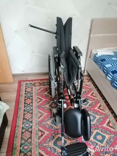 Инвалидная коляска новая