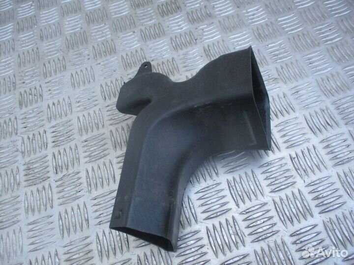 Воздуховод Mercedes-Benz A9608313745